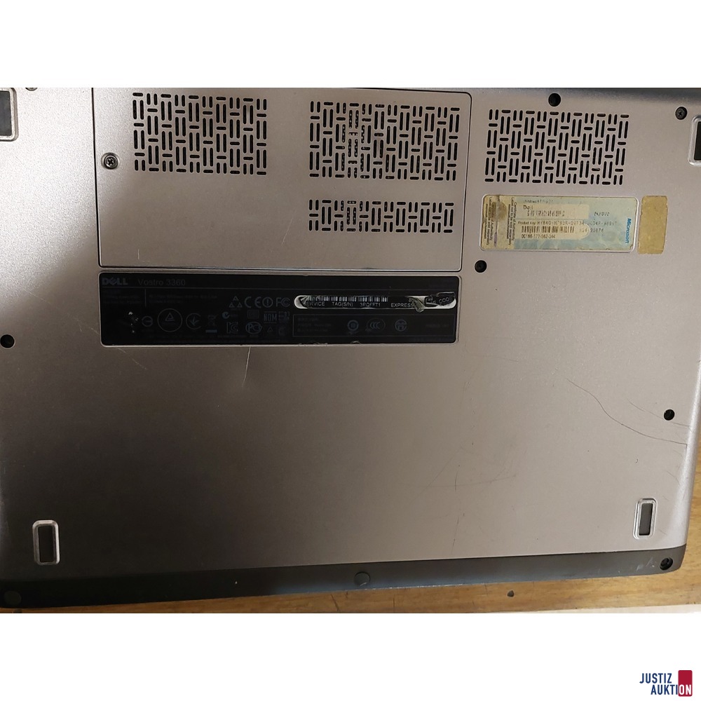Laptop der Marke DELL Vostro 3360 gebraucht/Gebrauchsspuren vorhanden
