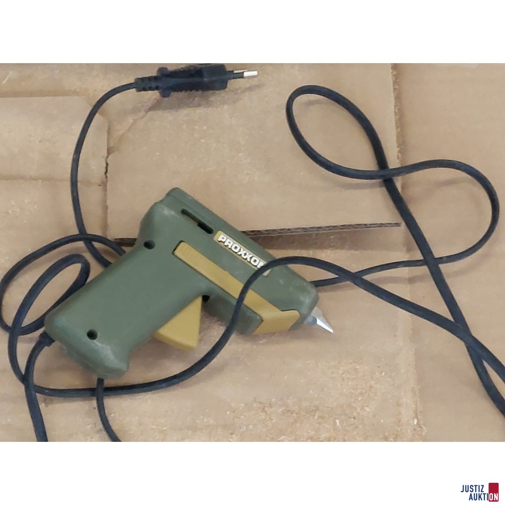 Gehrungssäge der Marke Stayer SC 291 W u.a.