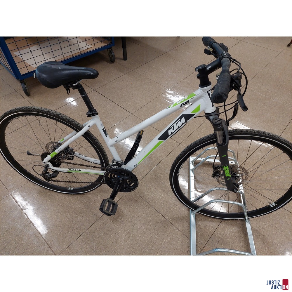 Fahrrad der Marke KTM Fun Road