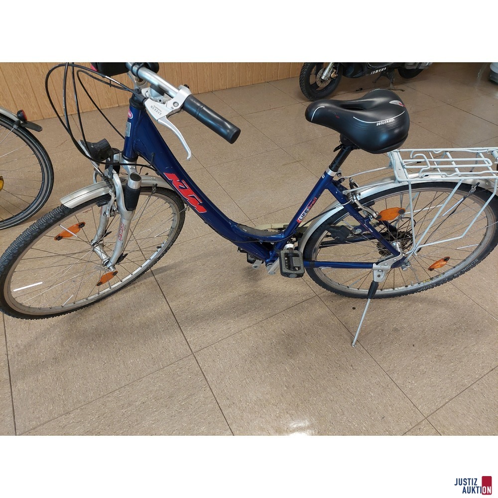 Fahrrad der Marke KTM – Lifetrail