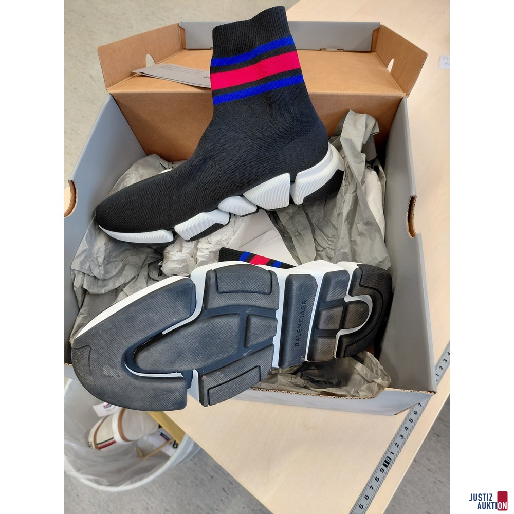 Hightop-Sneaker Balenciaga Gr&ouml;&szlig;e 43 in Originalschachtel &ndash; leichte Tragespuren vorhanden