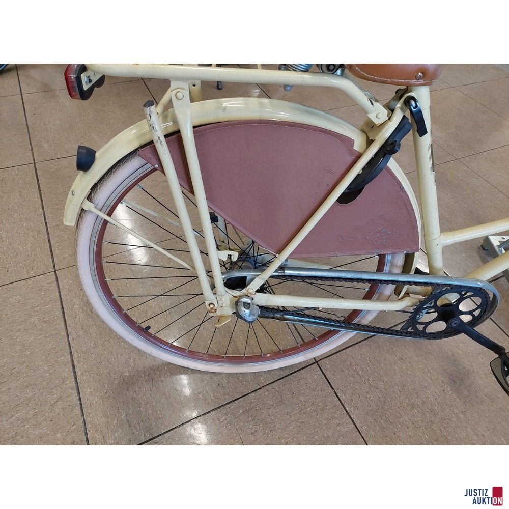 Fahrrad der Marke KCP Hollandrad