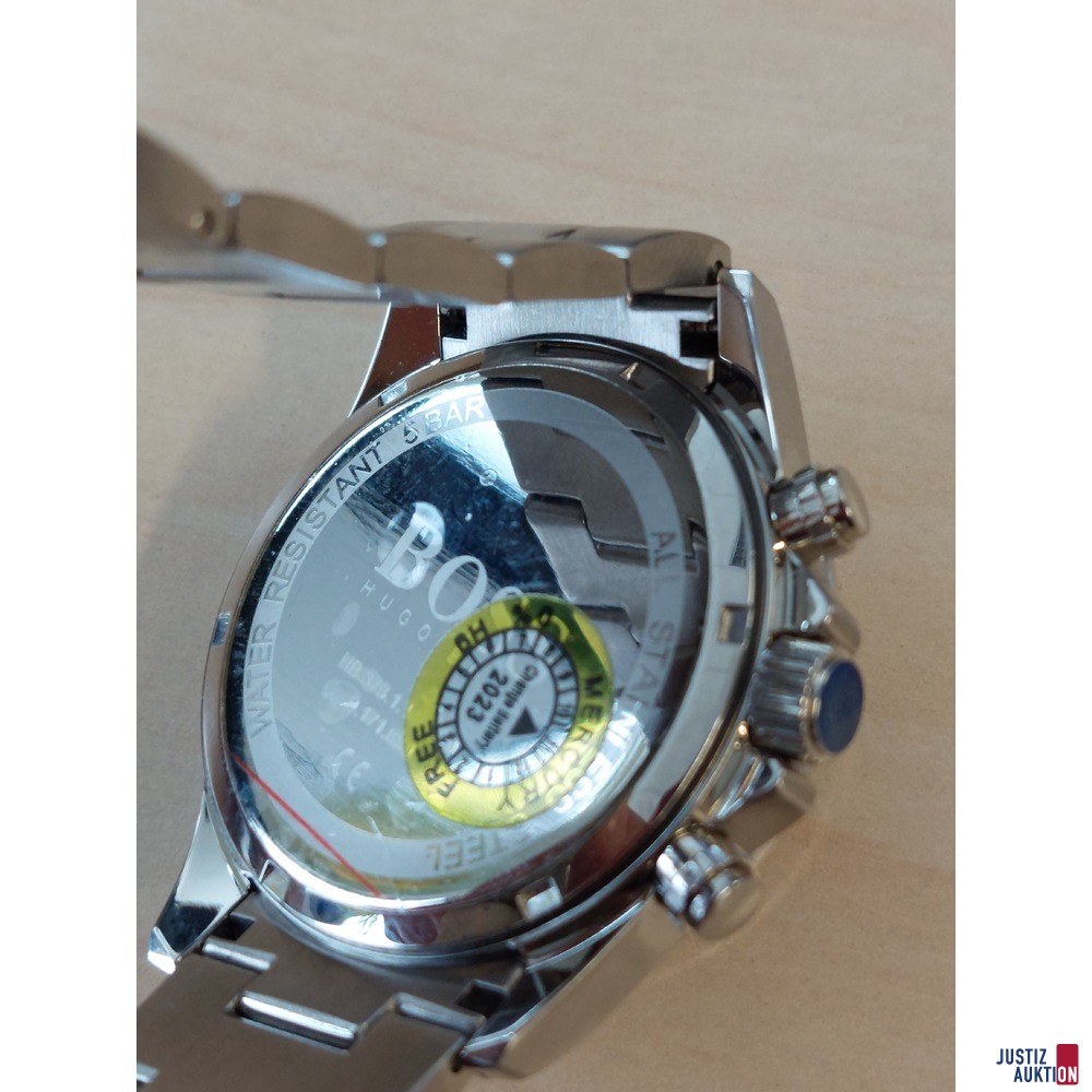 Herrenarmbanduhr der Marke Boss - Model: Hero Sport