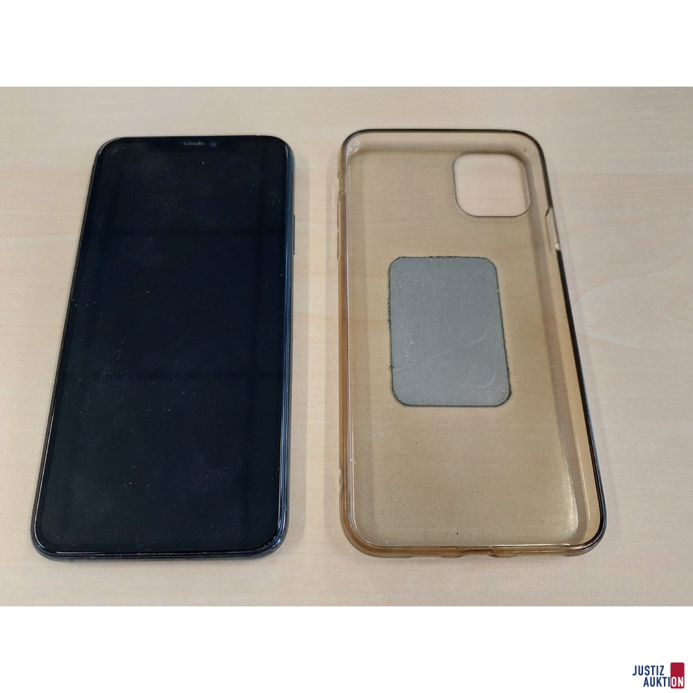 Handy der Marke Apple iPhone 11 Pro Max Model&colon; A2218