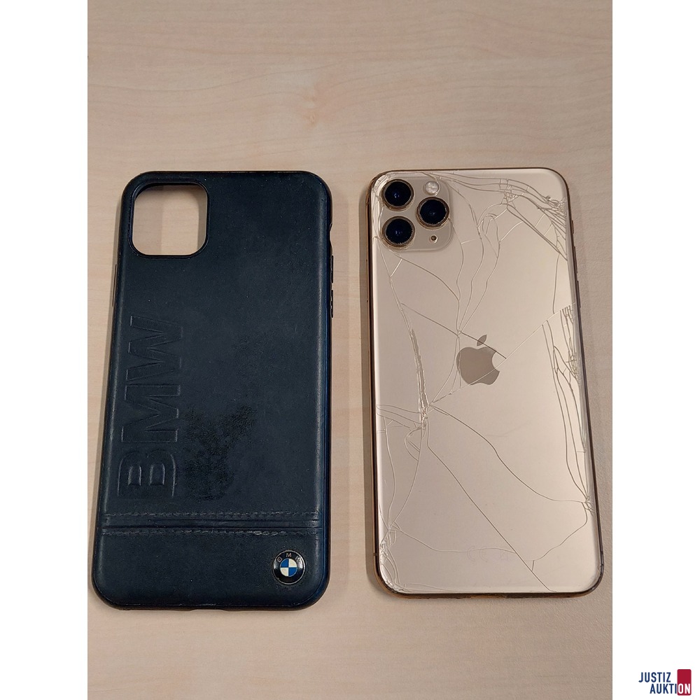 Handy der Marke iPhone 11 Pro Max gebraucht/Gebrauchsspuren vorhanden