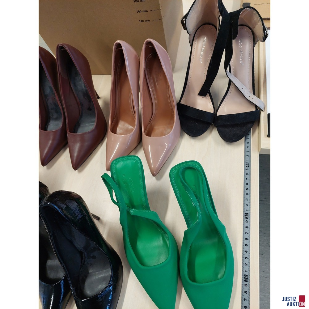 6 Paar High Heels der Gr&ouml;&szlig;e 5