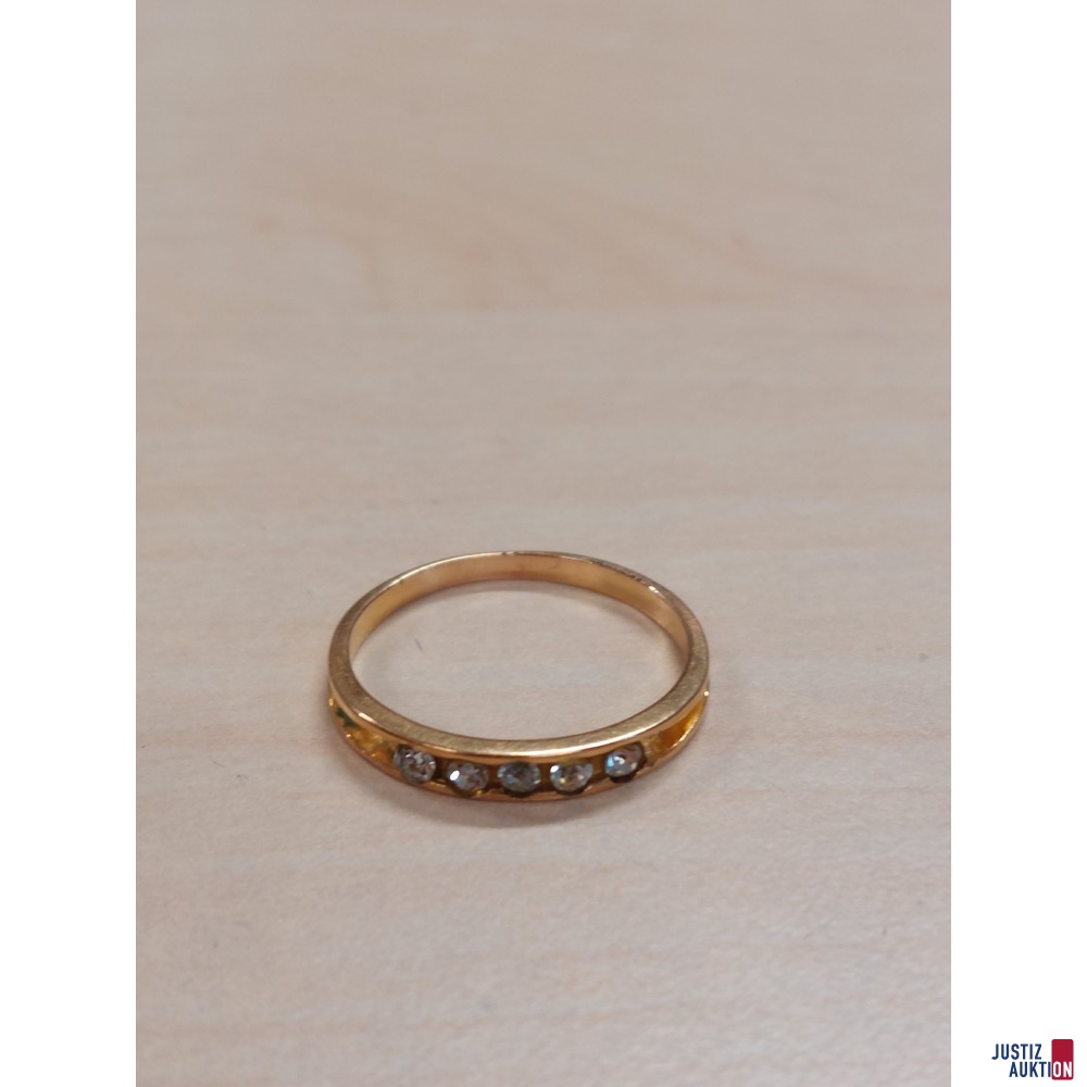 Modeschmuck Damenring mit wei&szlig;em Schmuckstein Gr&ouml;&szlig;e 56