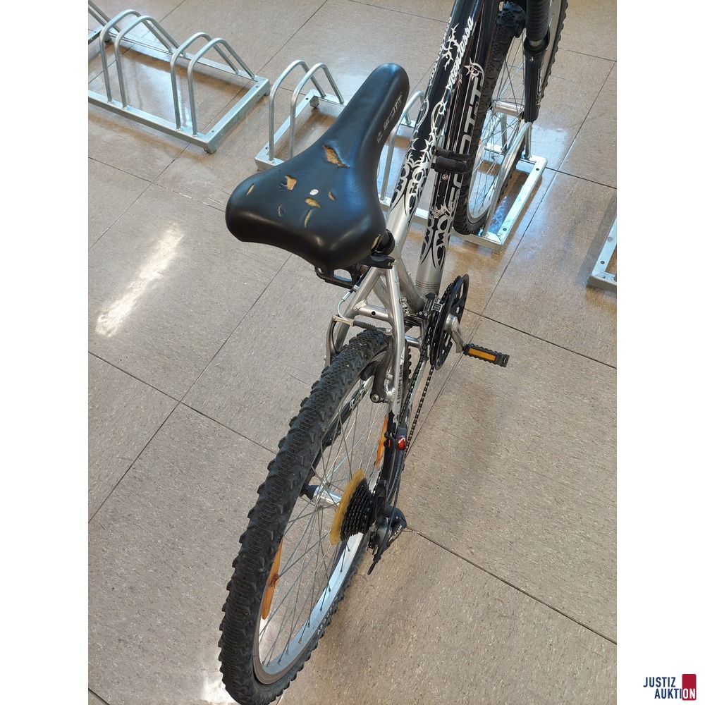 Fahrrad der Marke Scott contessa
