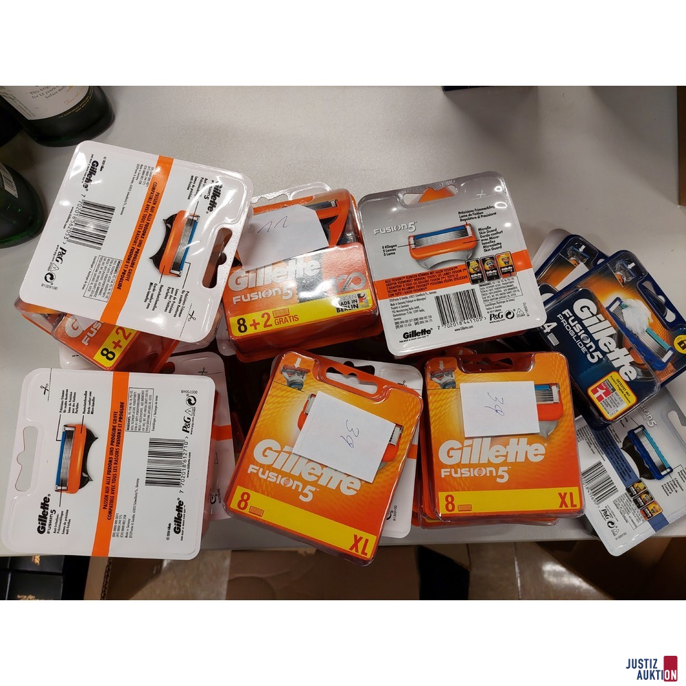 25 Packungen Rasierklingen