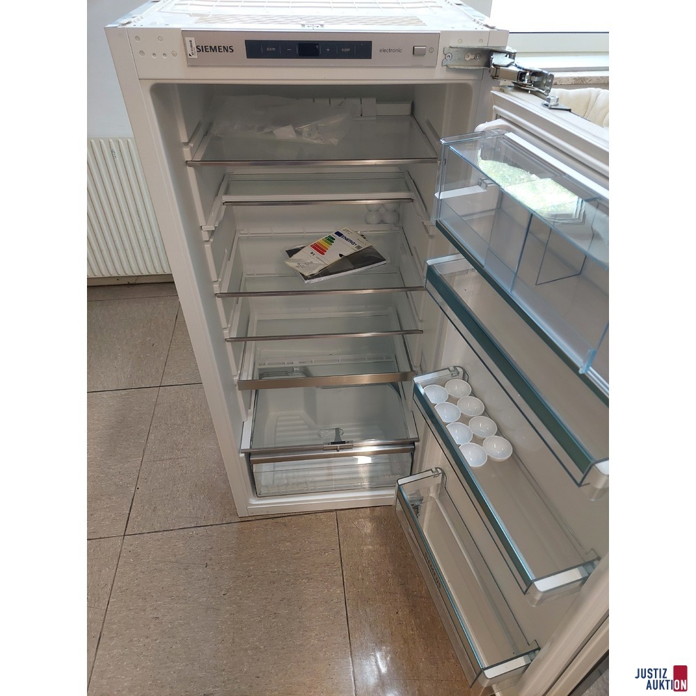 Einbaukühlschrank der Marke Siemens KI41RADD0 (01)
