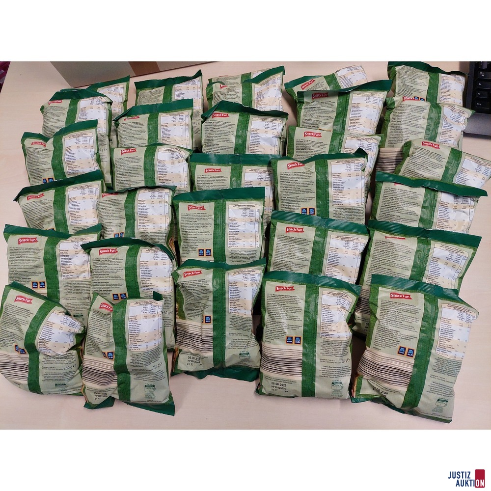 30 x Geröstete Pistazien - Snack Fun von Hofer/Aldi je 250g