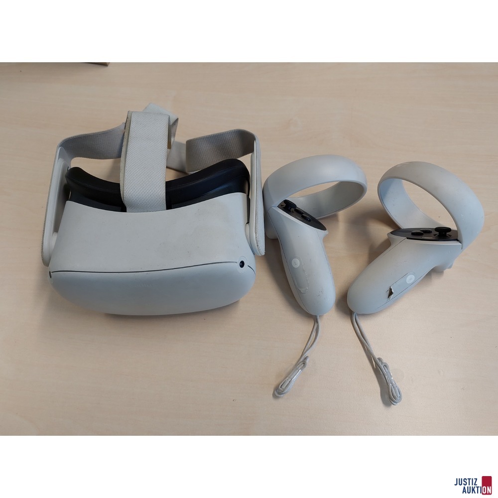 VR Helm der Marke Oculus inkl&period; Controller