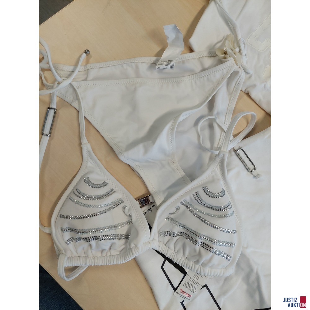 3 Kurzarm T-Shirts der Marke Armani Jeans u&period;a&period;