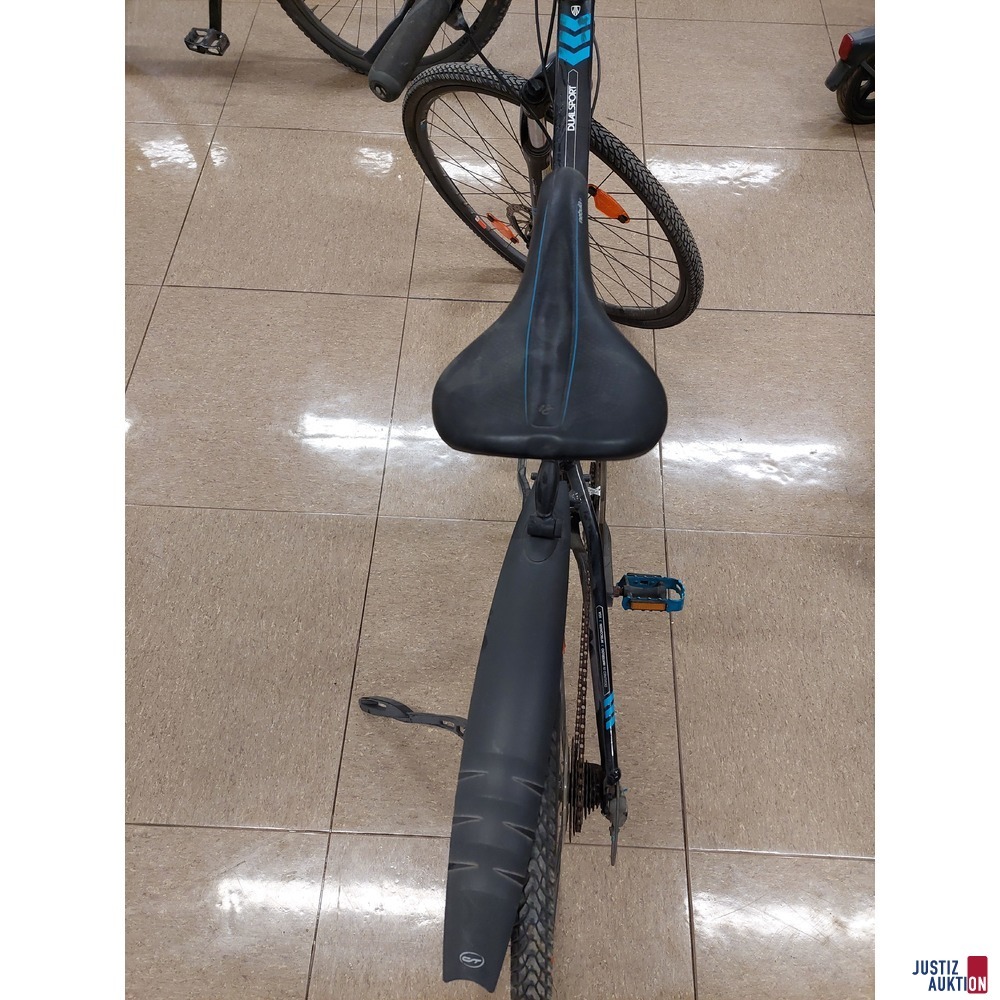 Fahrrad der Marke Trek Dual Sport 8&period;3 DS