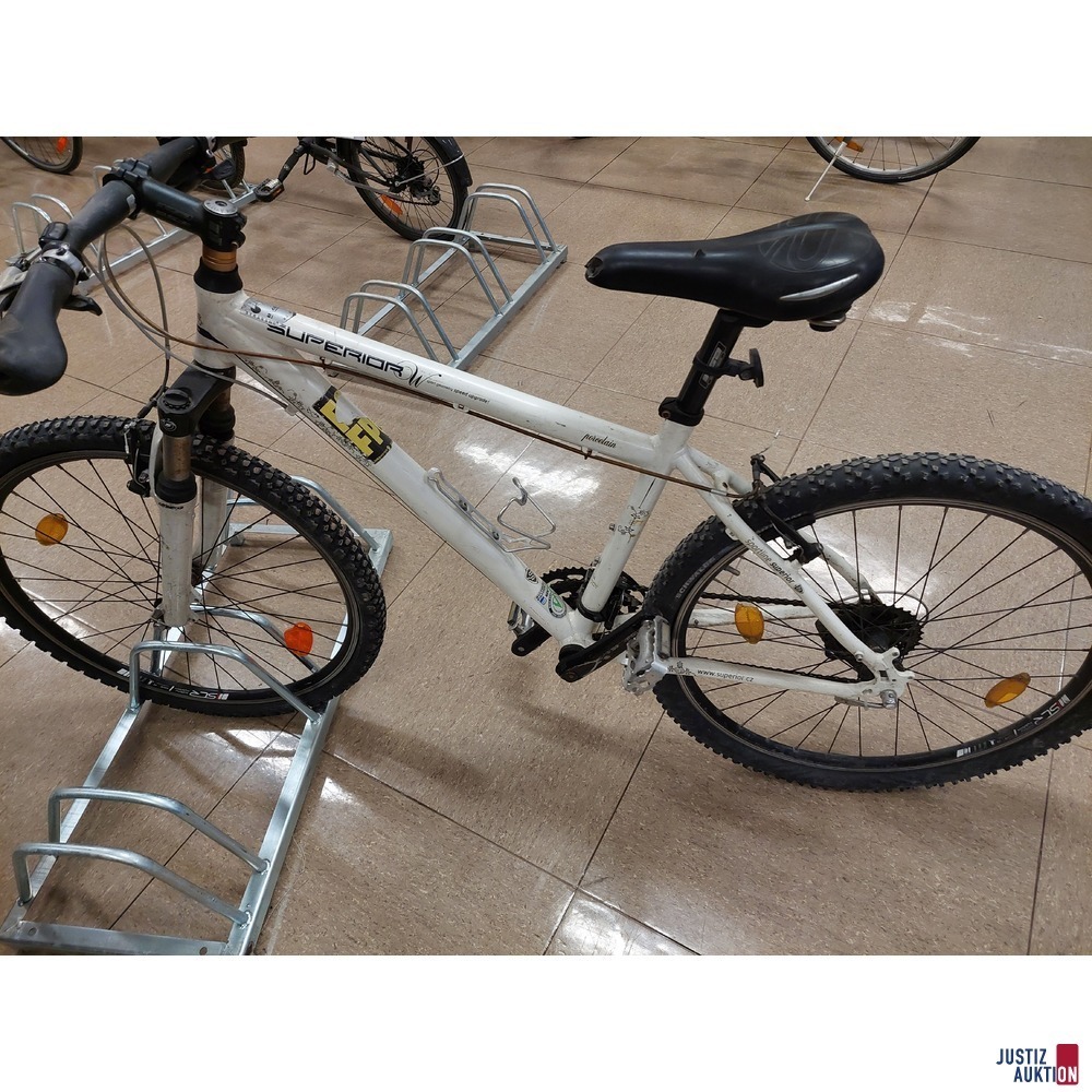 Fahrrad der Marke Superior porcelain Alu 6061 T6