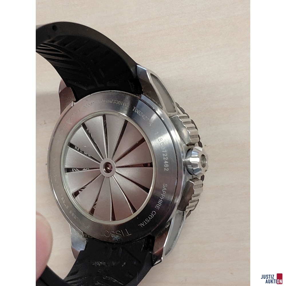 Herrenarmbanduhr der Marke Tissot - Modell&colon;T-Navigator