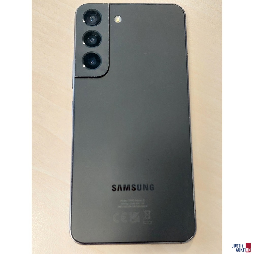 Handy der Marke Samsung Galaxy S22 5G