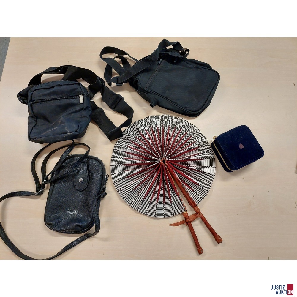 3 Umh&auml;ngetaschen - 1 F&auml;cher - 1 Schmuckschatulle - neuwertig