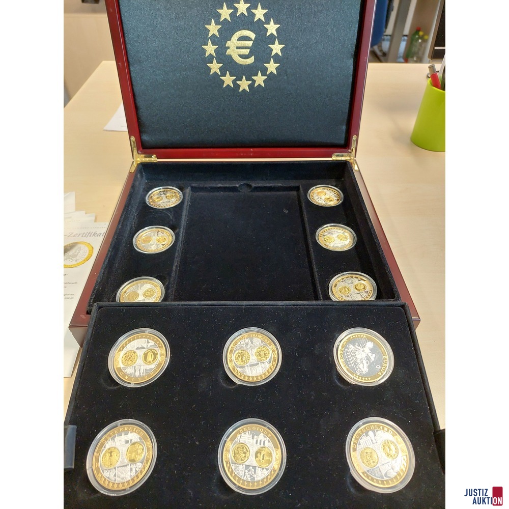 Kassette bestehend aus 15 Medaillen mit europ&auml;ischen Motiven