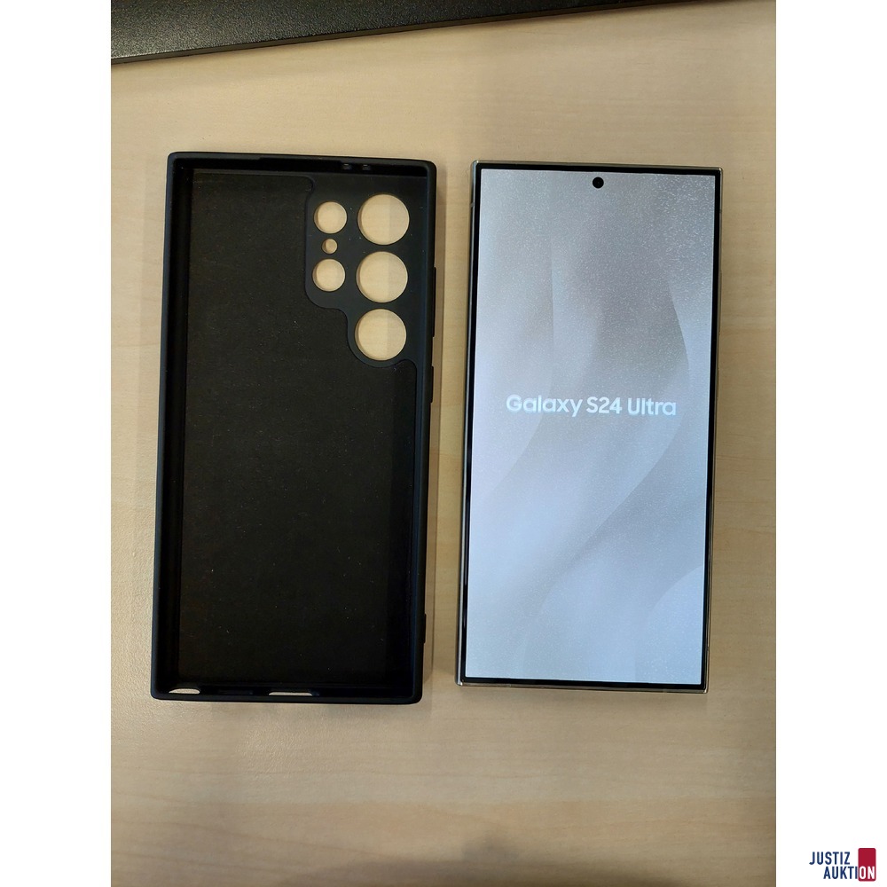 Handy der Marke Samsung Galaxy S24 Ultra