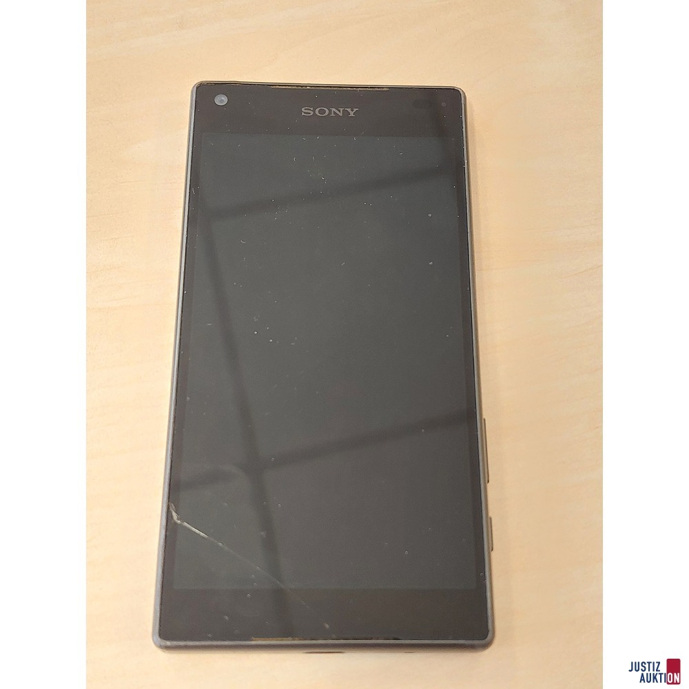 Handy der Marke Sony Z5 Mini