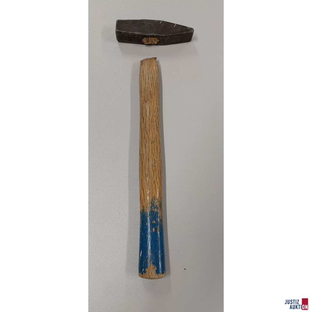 Hammer &ndash; Stiel abgebrochen