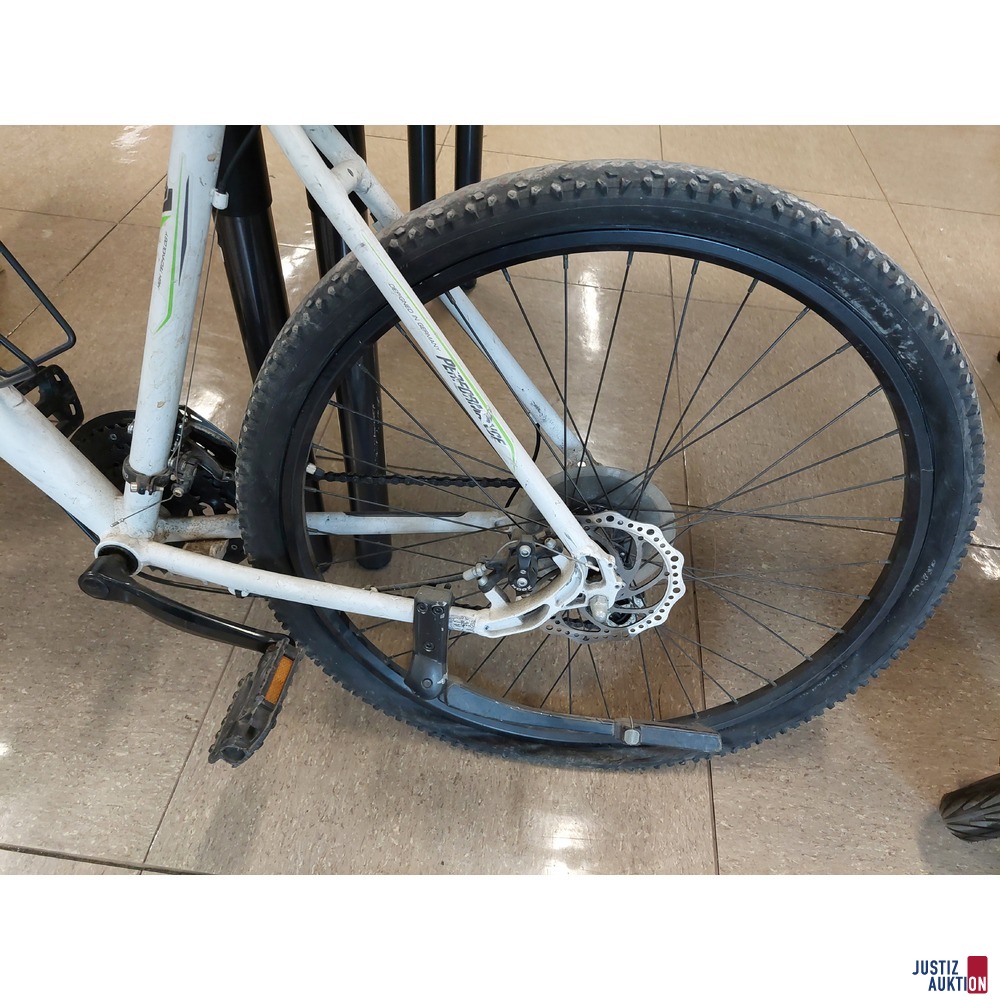 Fahrrad der Marke Performance MTB Sportline Series