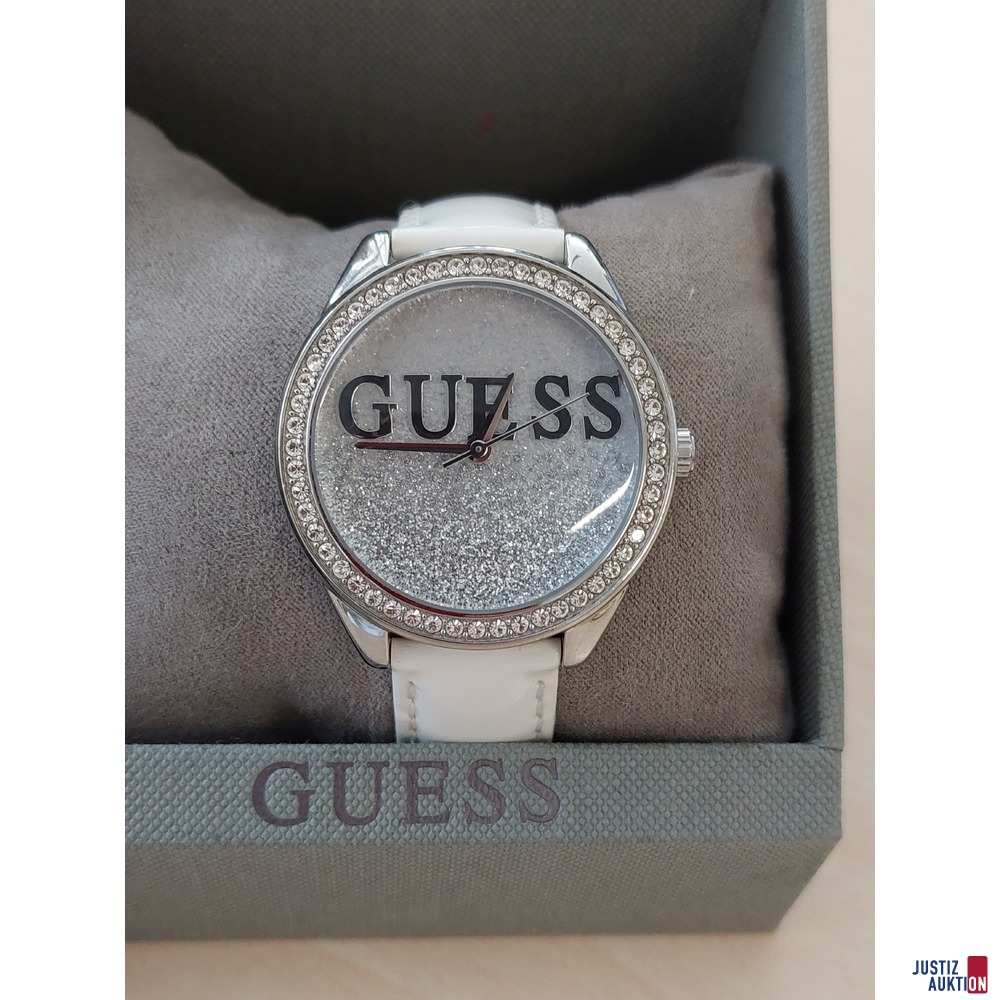 Damenarmbanduhr der Marke Guess
