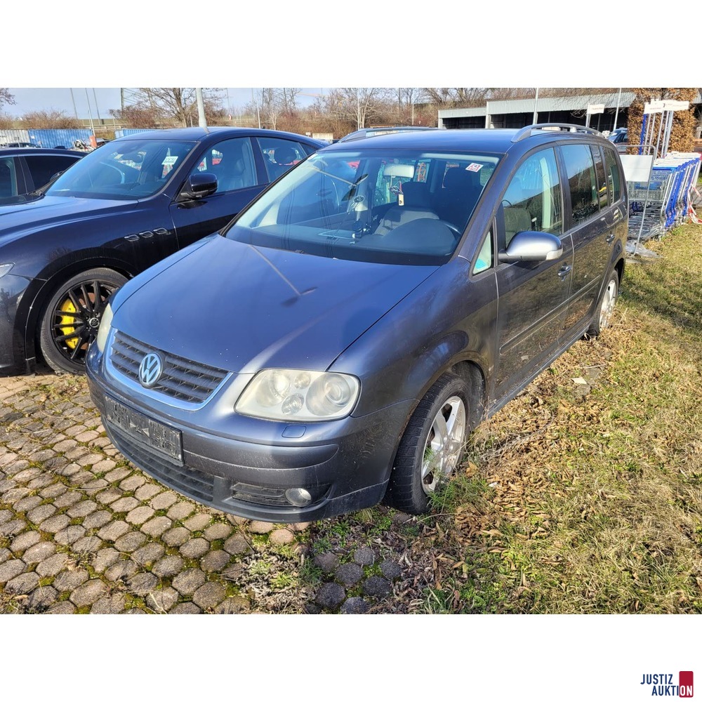VW Touran Highline 1,9 TDI DPF DSG