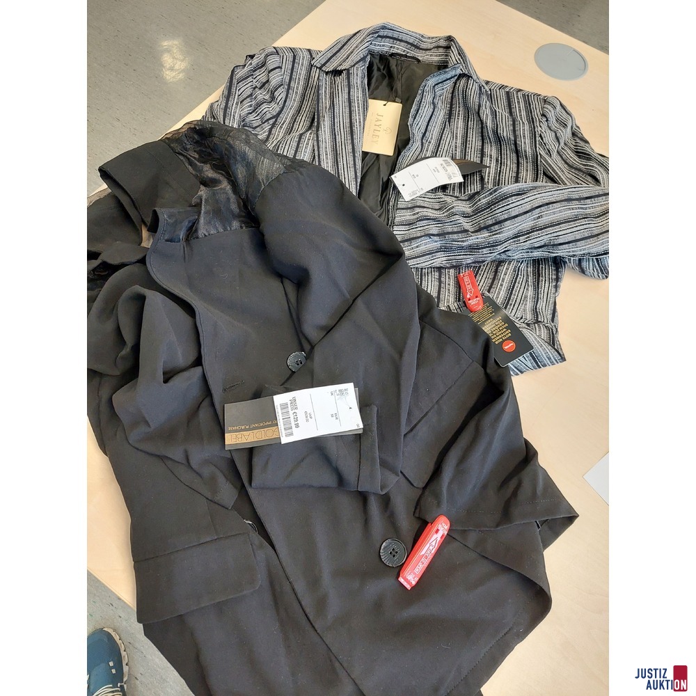 Damenjacke der Marke Unique 21 Größe 40 u.a.