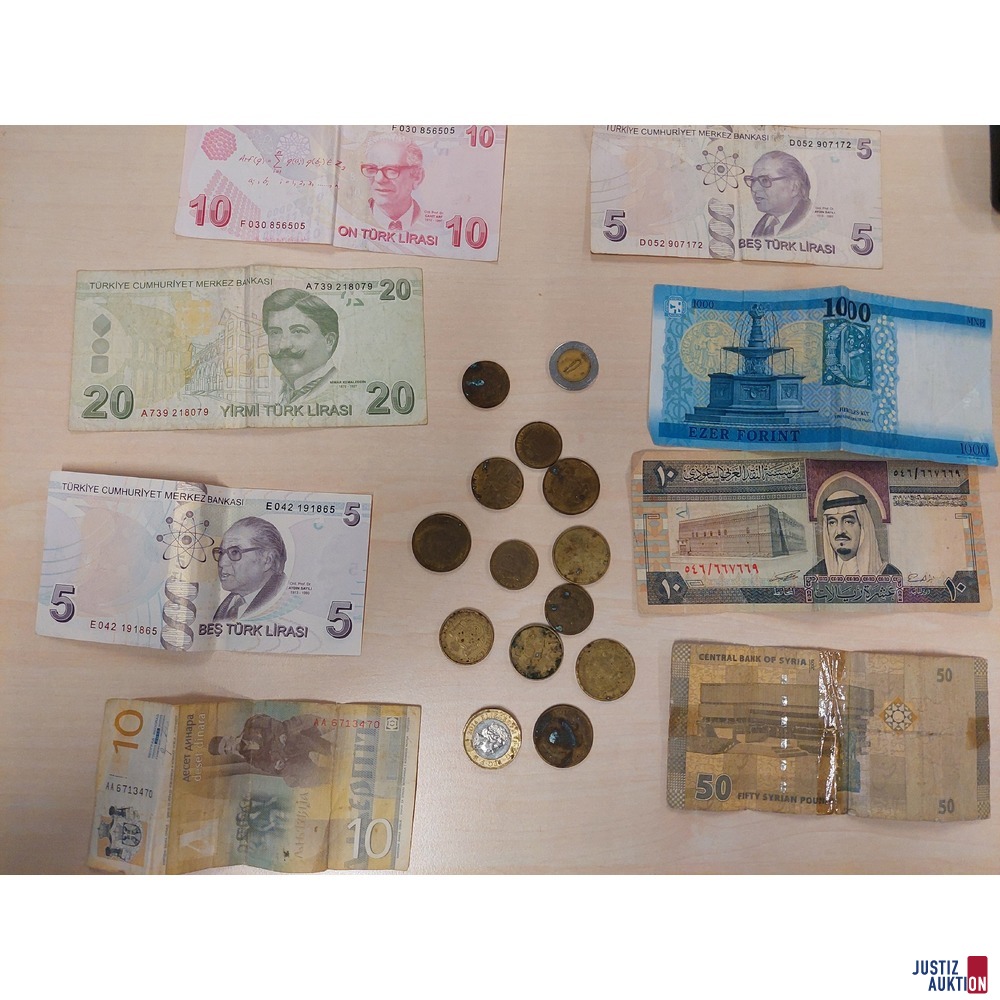 Lot bestehend aus Banknoten (8x) und Münzen (14x) diverser Länder