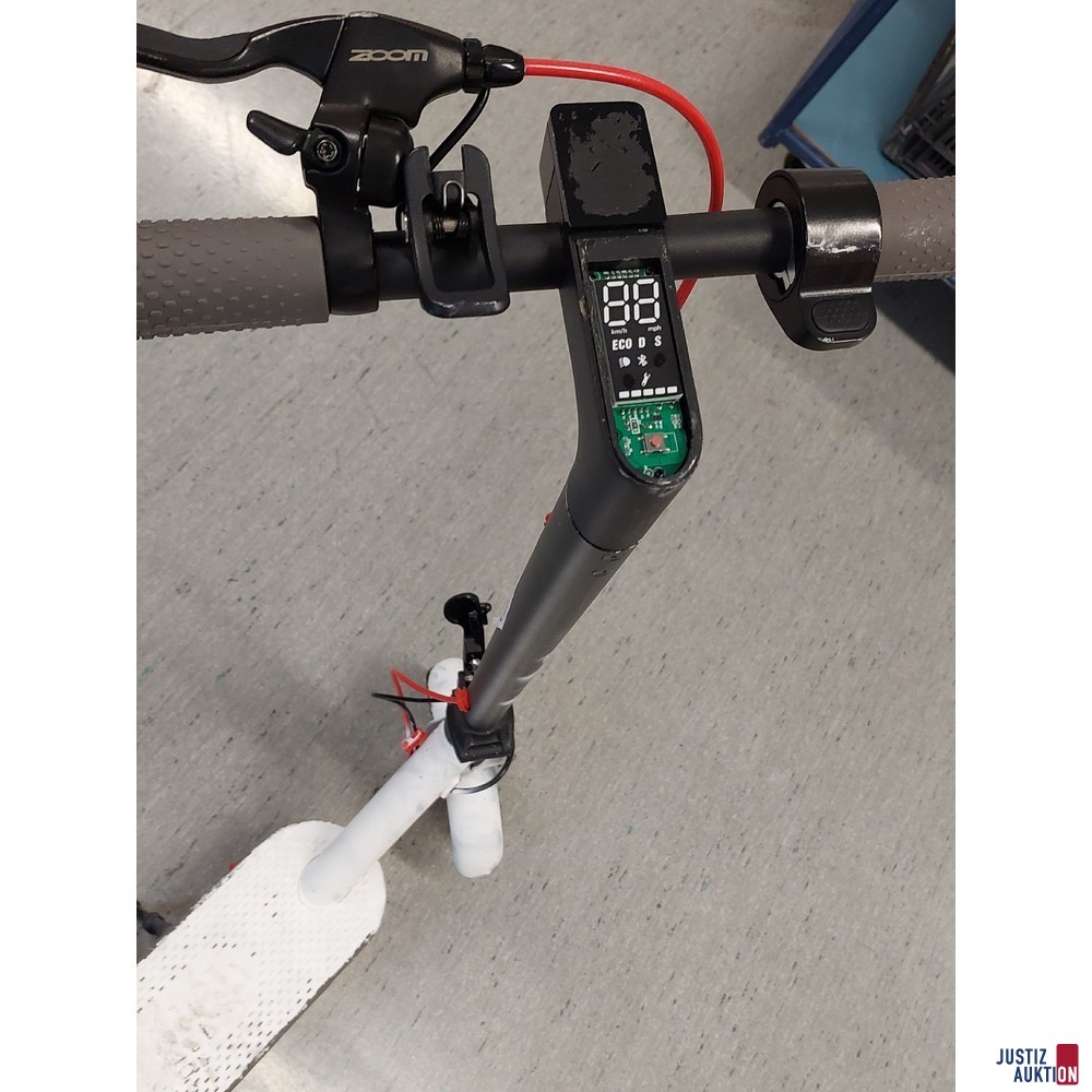 E-Scooter der Marke Zoom