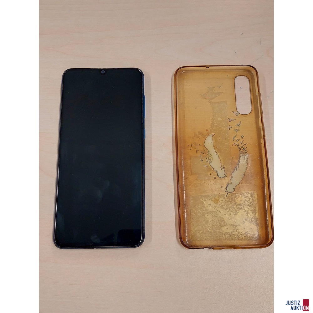 Handy der Marke Samsung Galaxy A70 - Model: SM-A705FN/DS