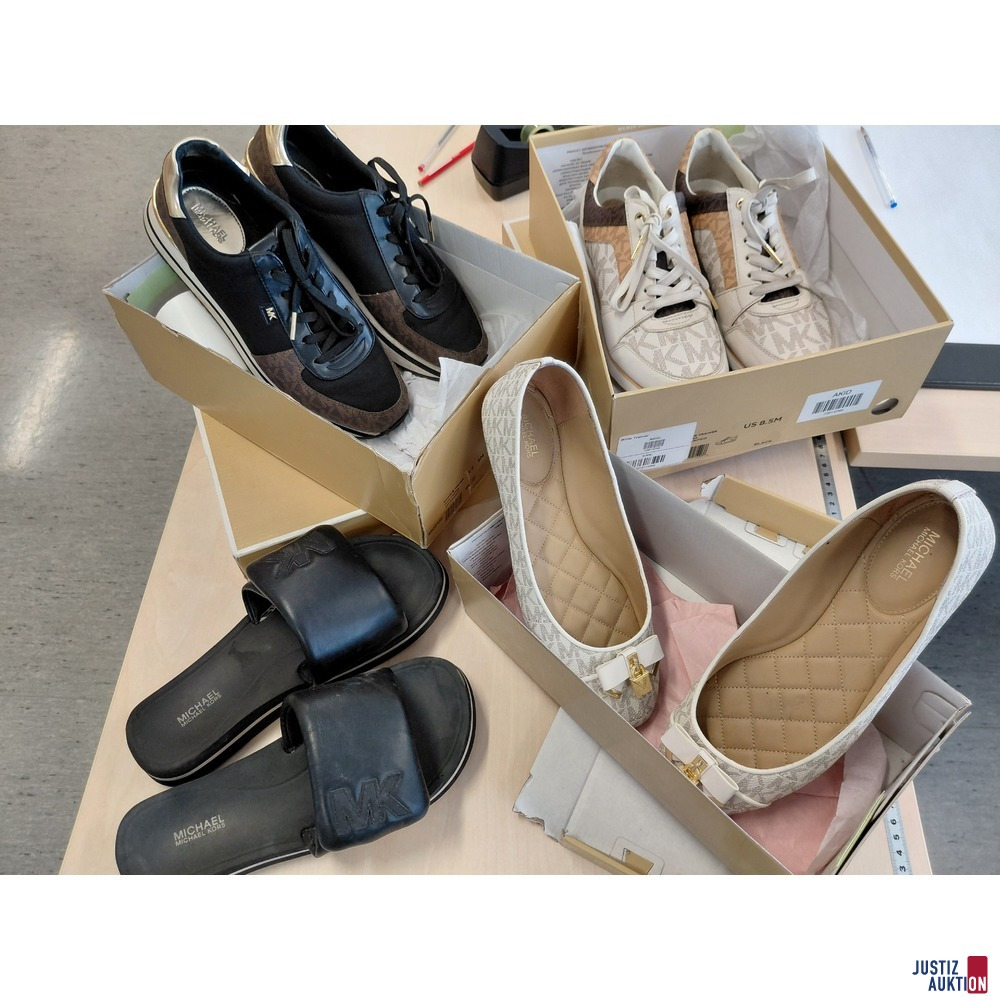 Konvolut an Michael Kors Schuhen