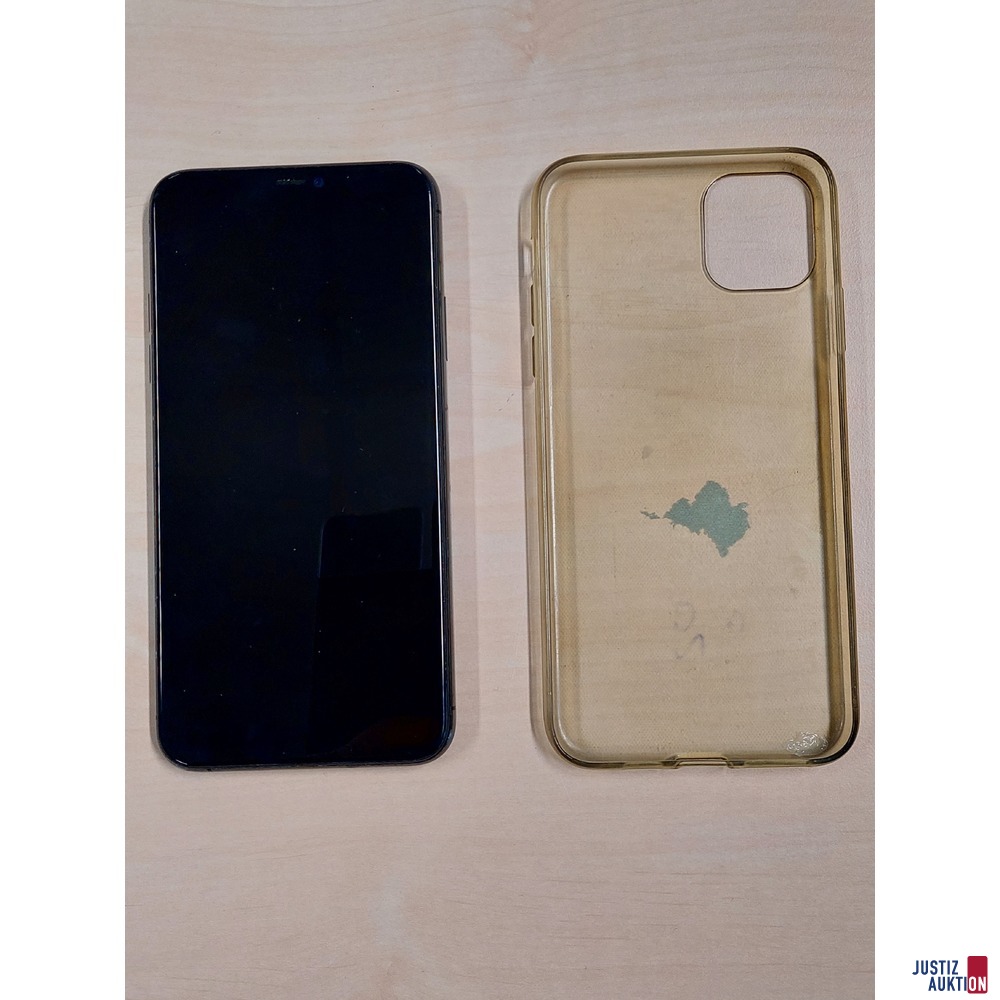 Handy der Marke iPhone 11 Pro Max - Modellnr: MWHJ2ZD/A