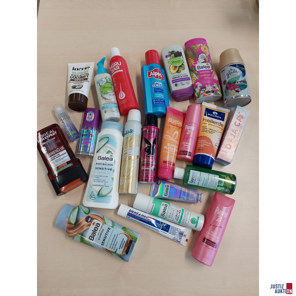 23 diverse Körperpflegeprodukte