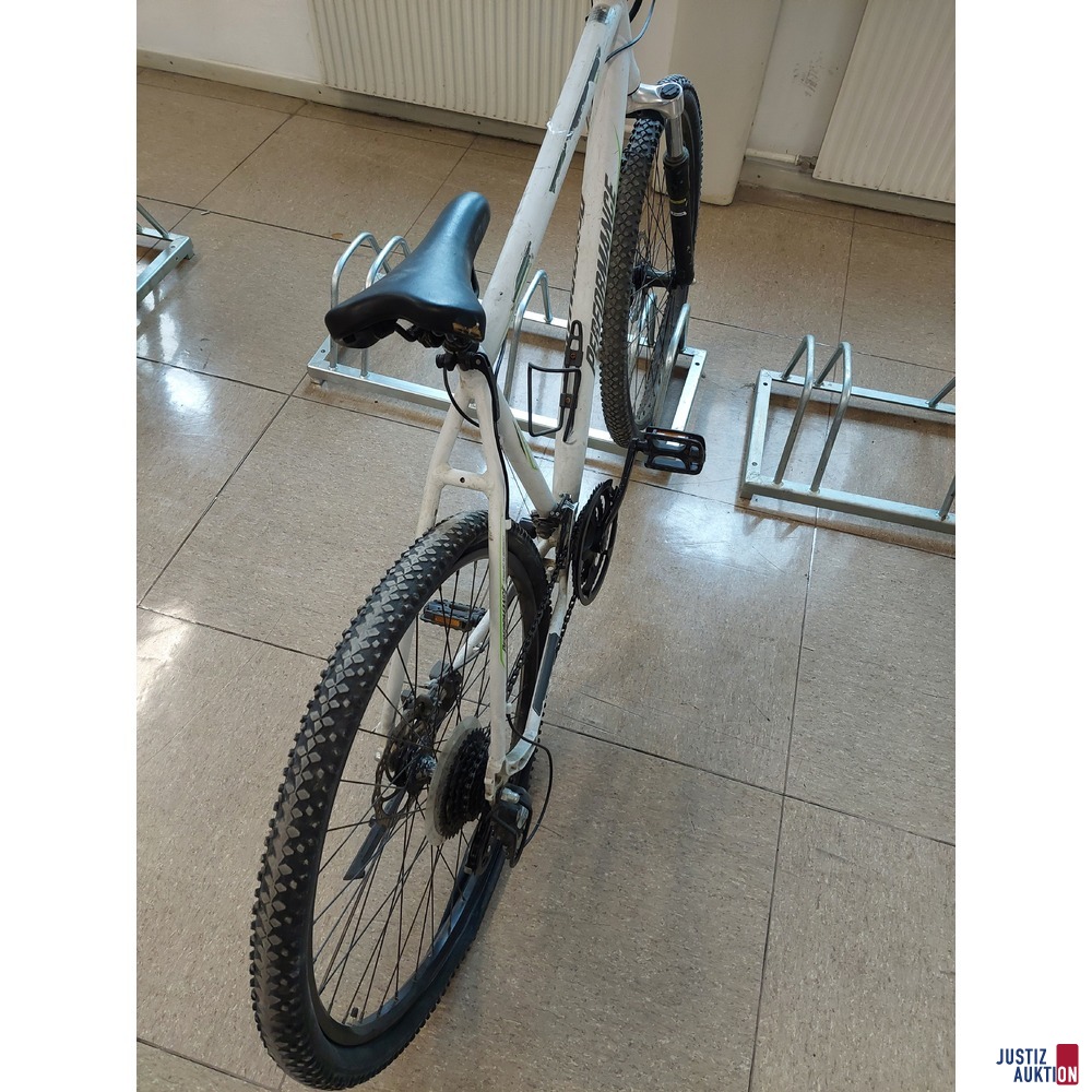 Fahrrad der Marke Performance MTB Sportline Series