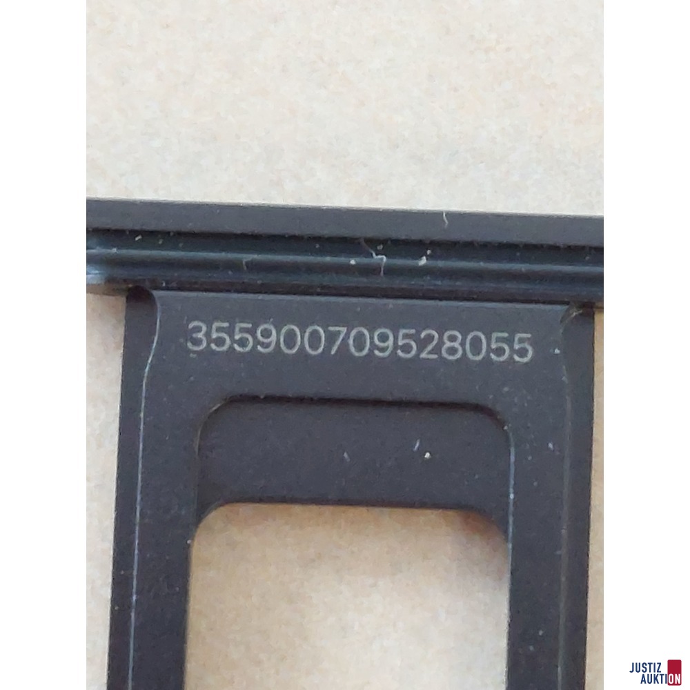 Handy der Marke Apple iPhone 11