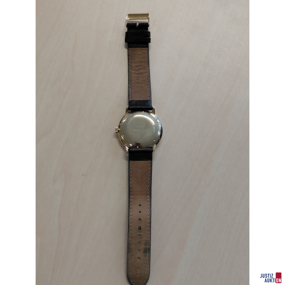 Herrenarmbanduhr Junghans - Model&colon; Max Bill