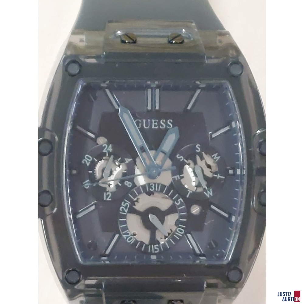 Herrenarmbanduhr der Marke Guess