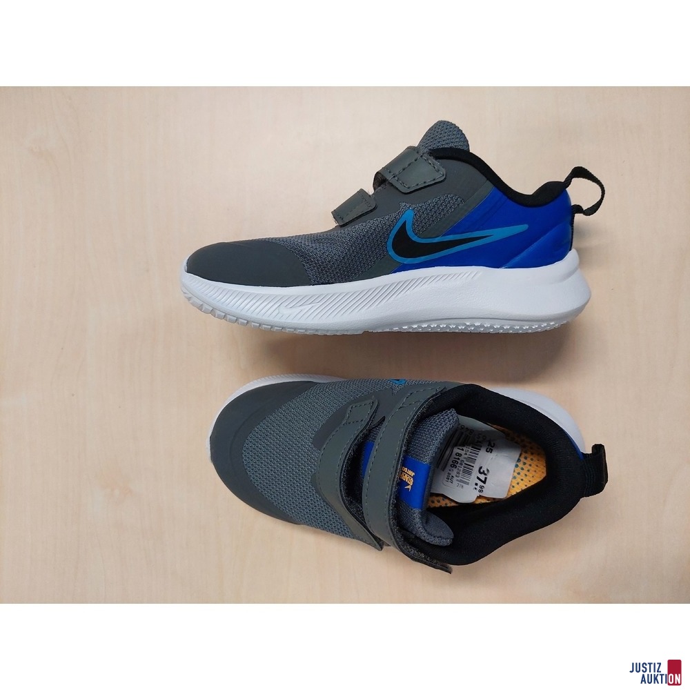Kinderklettschuhe der Marke Nike Starrunner Größe 25