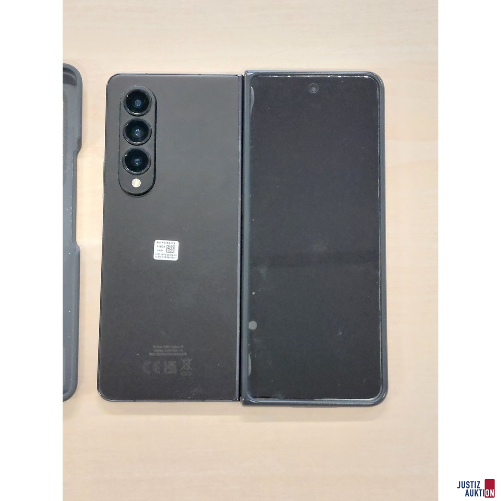 Handy der Marke Samsung Galaxy Z Fold 4 F936B/DS