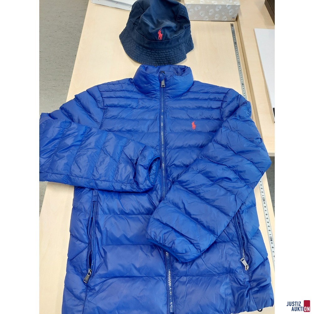 Konvolut an Bekleidung mit der Bezeichnung Polo Ralph Lauren