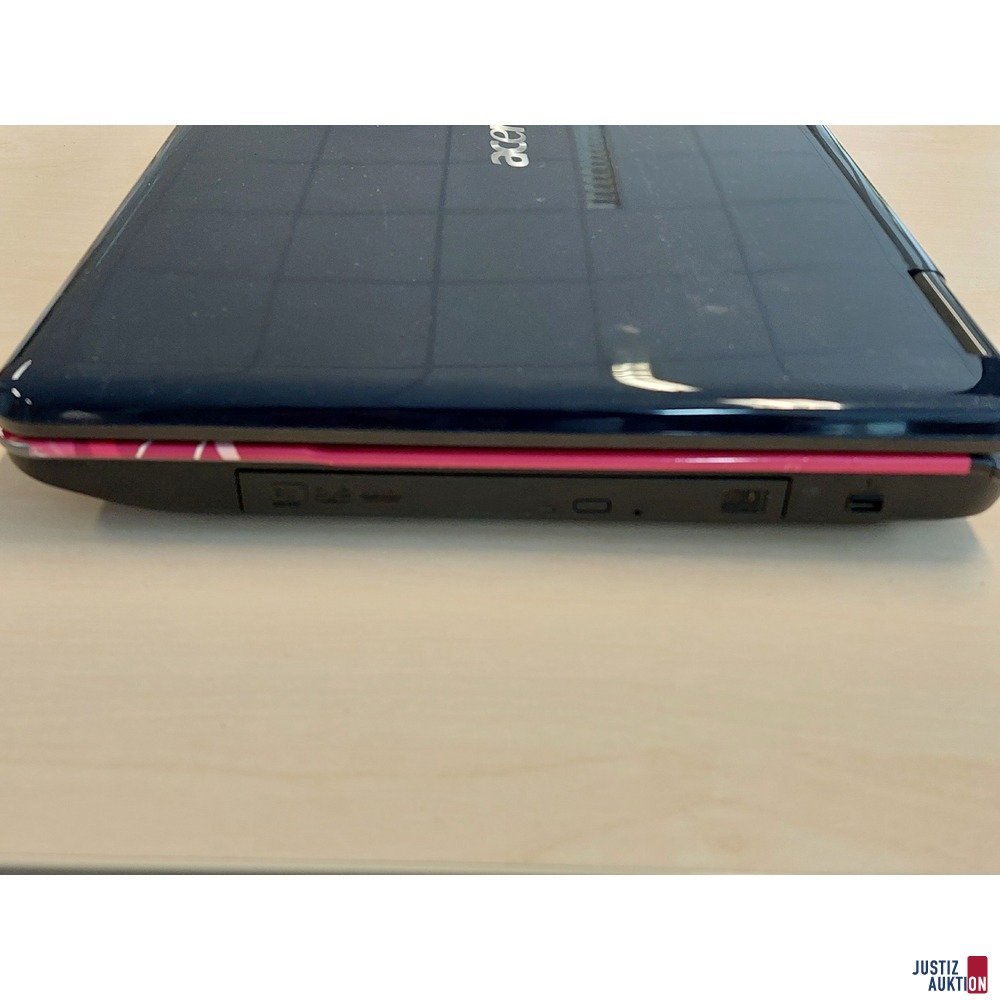 Laptop der Marke Acer - Modellnummer: KAVG0 Espire 5541-304G32Mn