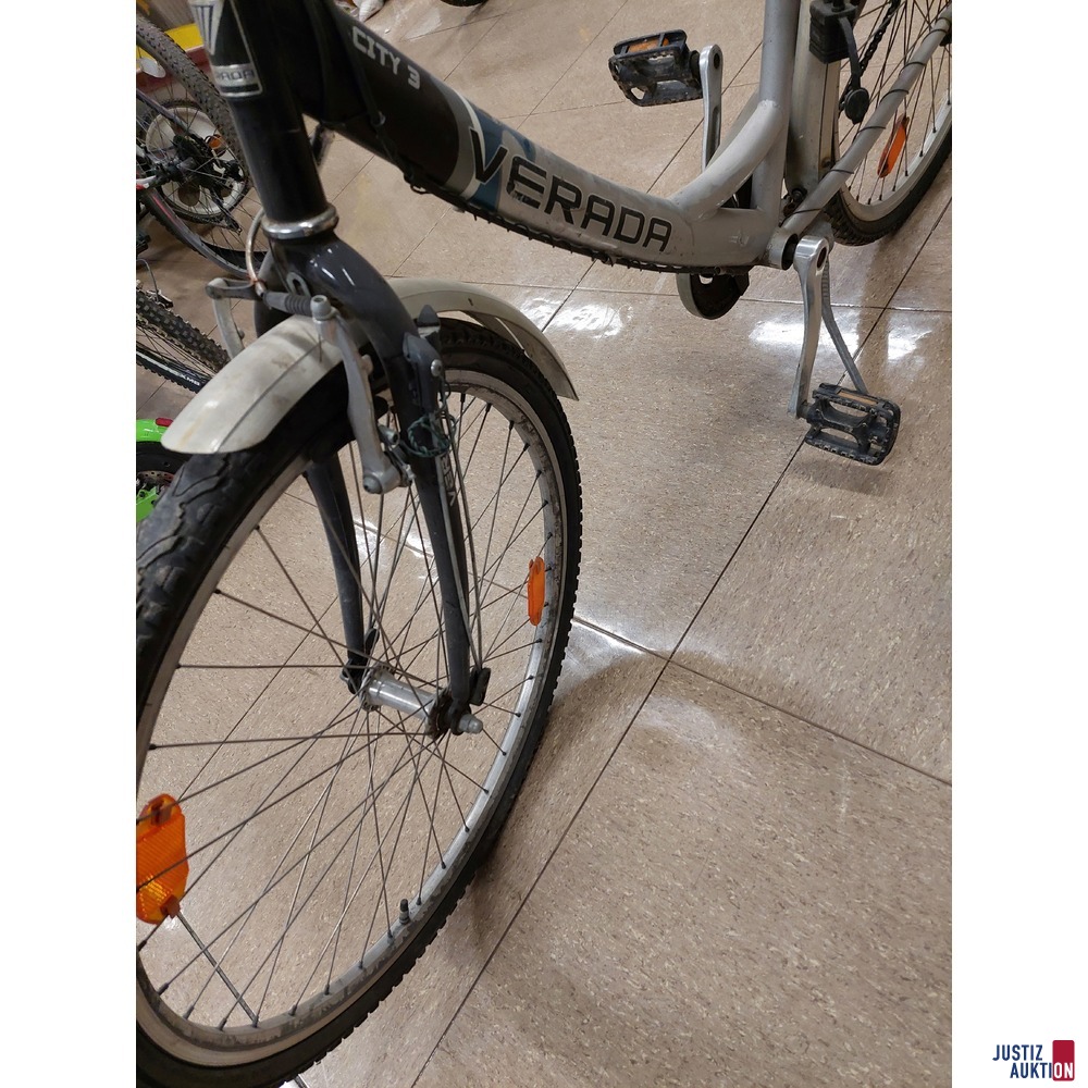 Fahrrad der Marke VERADA City 3