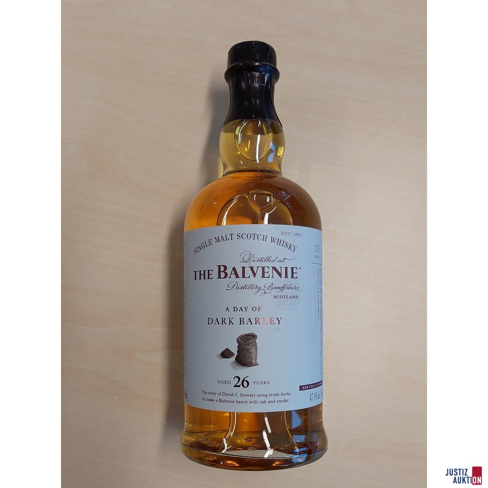 1 Flasche The Balvenie Single Malt Scotch Whisky A day of dark Barley Aged 26 Years