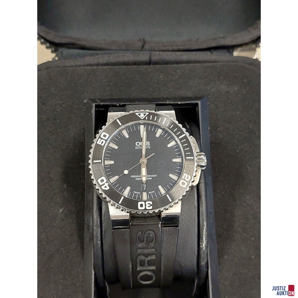 Herrenarmbanduhr der Marke Oris - Model: Aquis State