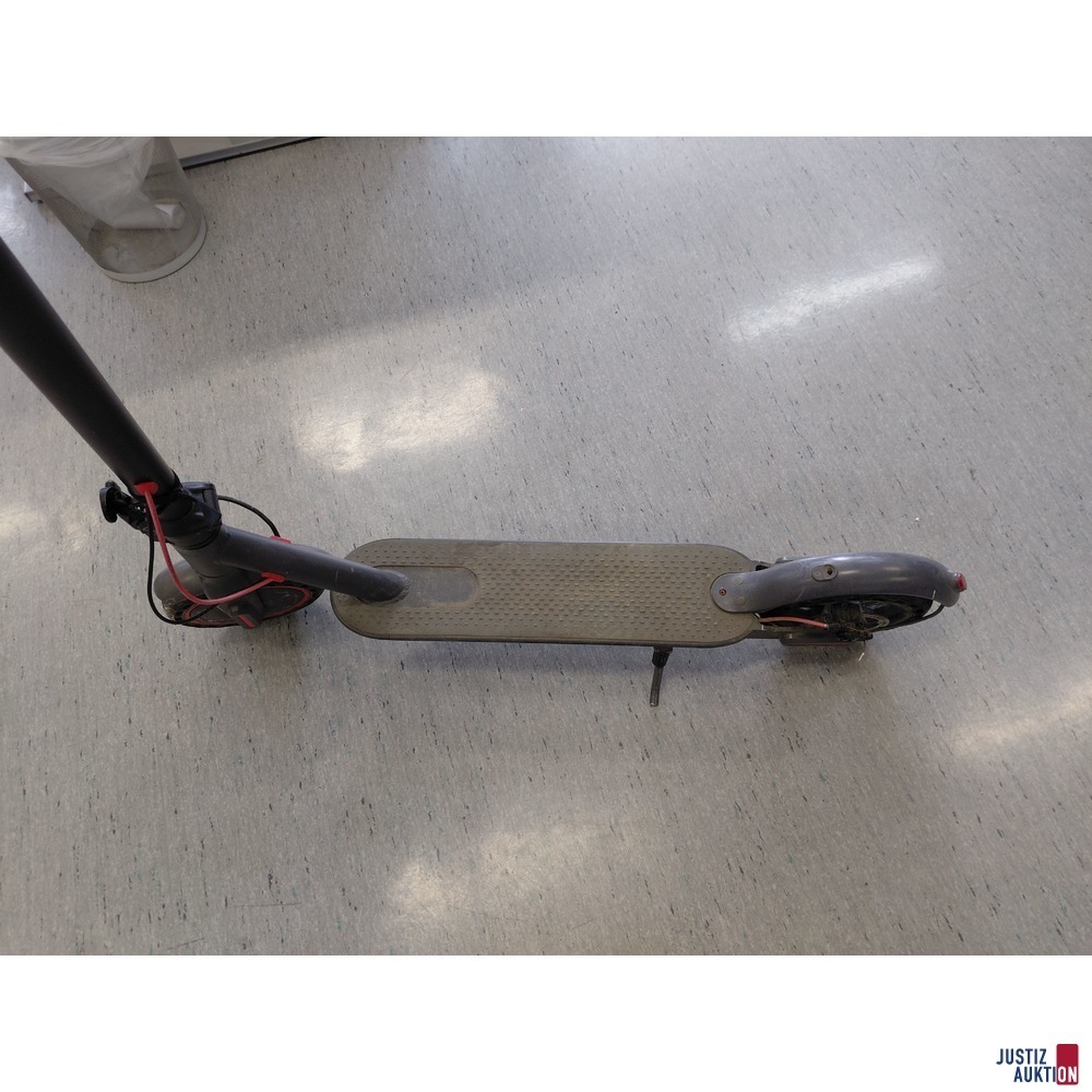 E-Scooter Marke unbekannt