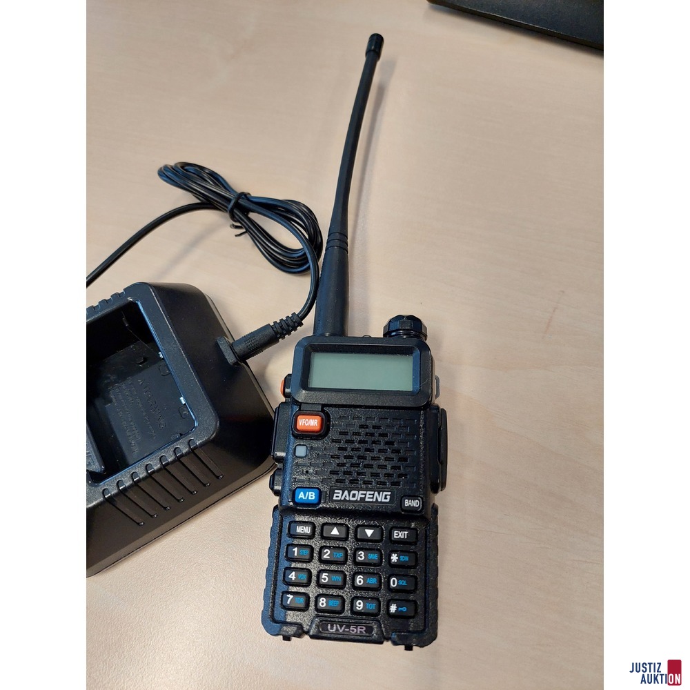 Walkie Talkie der Marke Baofeng UV-5R