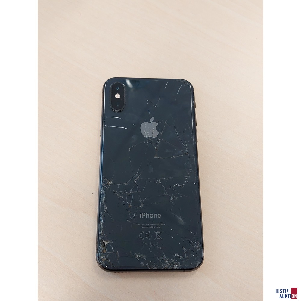 Handy der Marke iPhone Xs MT9E2ZD/A gebraucht/Gebrauchsspuren vorhanden